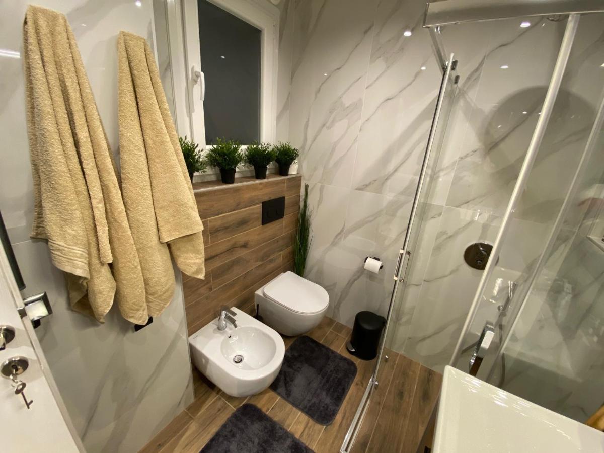Luxury Apartment At Aristotelous Square Thessaloniki Buitenkant foto